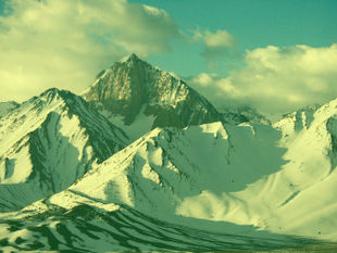 Chadar Trek Alternative: 3 Accessible Winter Treks for December
