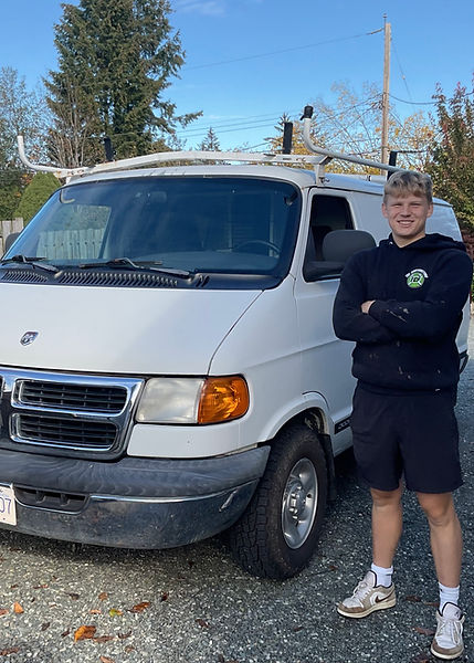 Comox Moss Busters _ Comox Valley Moss Removal - Jared Geransky