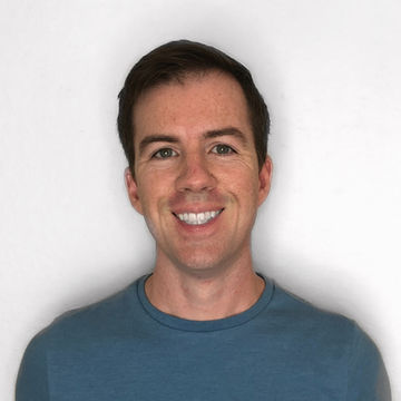 picture of Tyler Sinclair chief ground instructor of advanced ground instruction. He is a CFII, AGI, and IGI. He has a masters degree in aviation safety