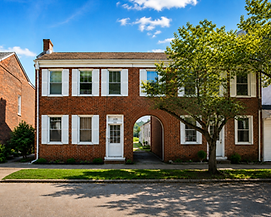 Bright 1-bedroom apartment with hardwood floors and kitchen in downtown Centerville Indiana