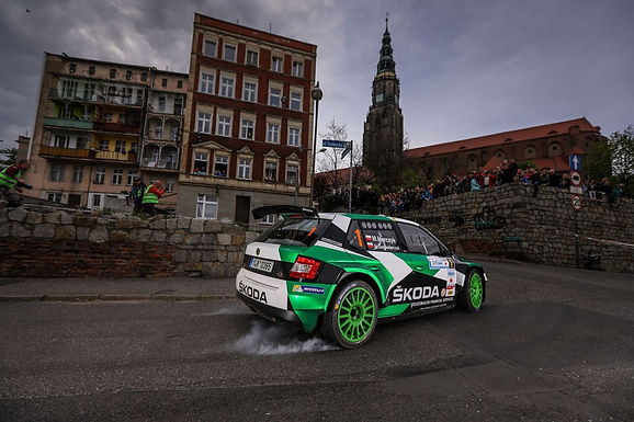 Załoga Skoda Polska Motorsport zwycięża na legendarnych trasach Rajdu Świdnickiego-Krause 2019