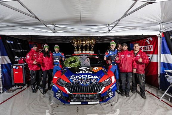 Marczyk i Gospodarczyk w imponującym stylu wygrywają Tor Modlin Rally Show