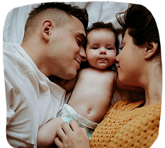 Yoni Naissance parents