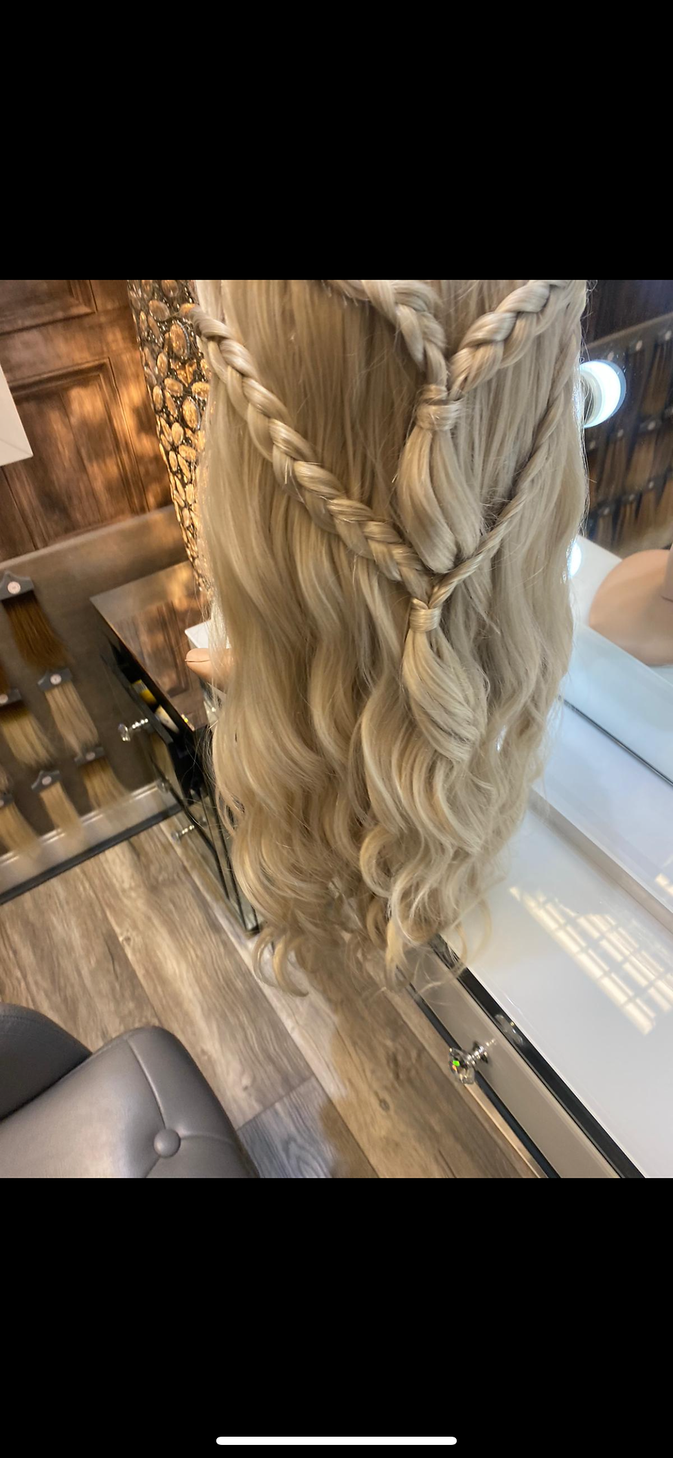 Miniatura: Silver Braided Wavy Fibre Wig