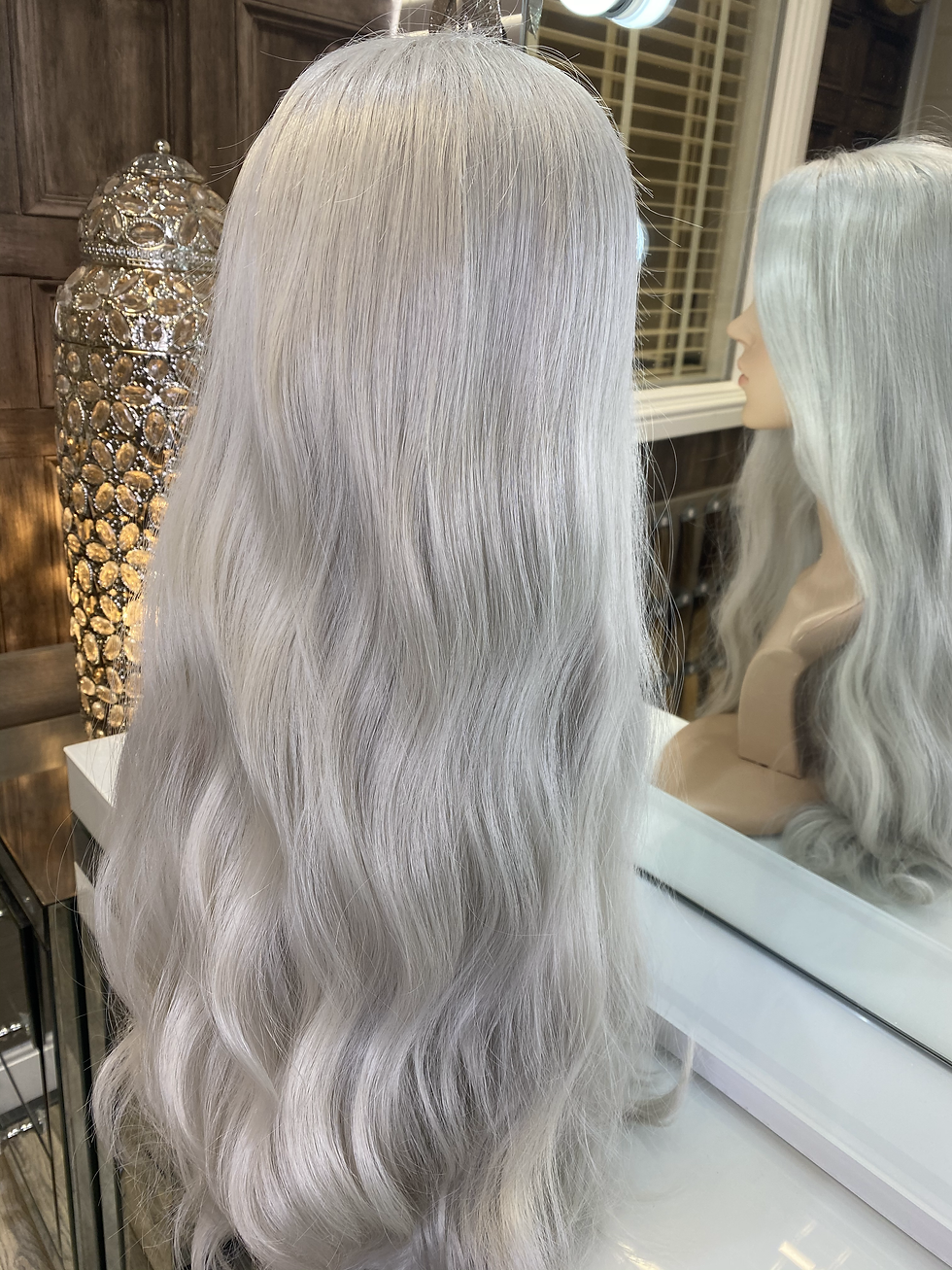 Miniatura: Silver wavy fibre wig with fringe