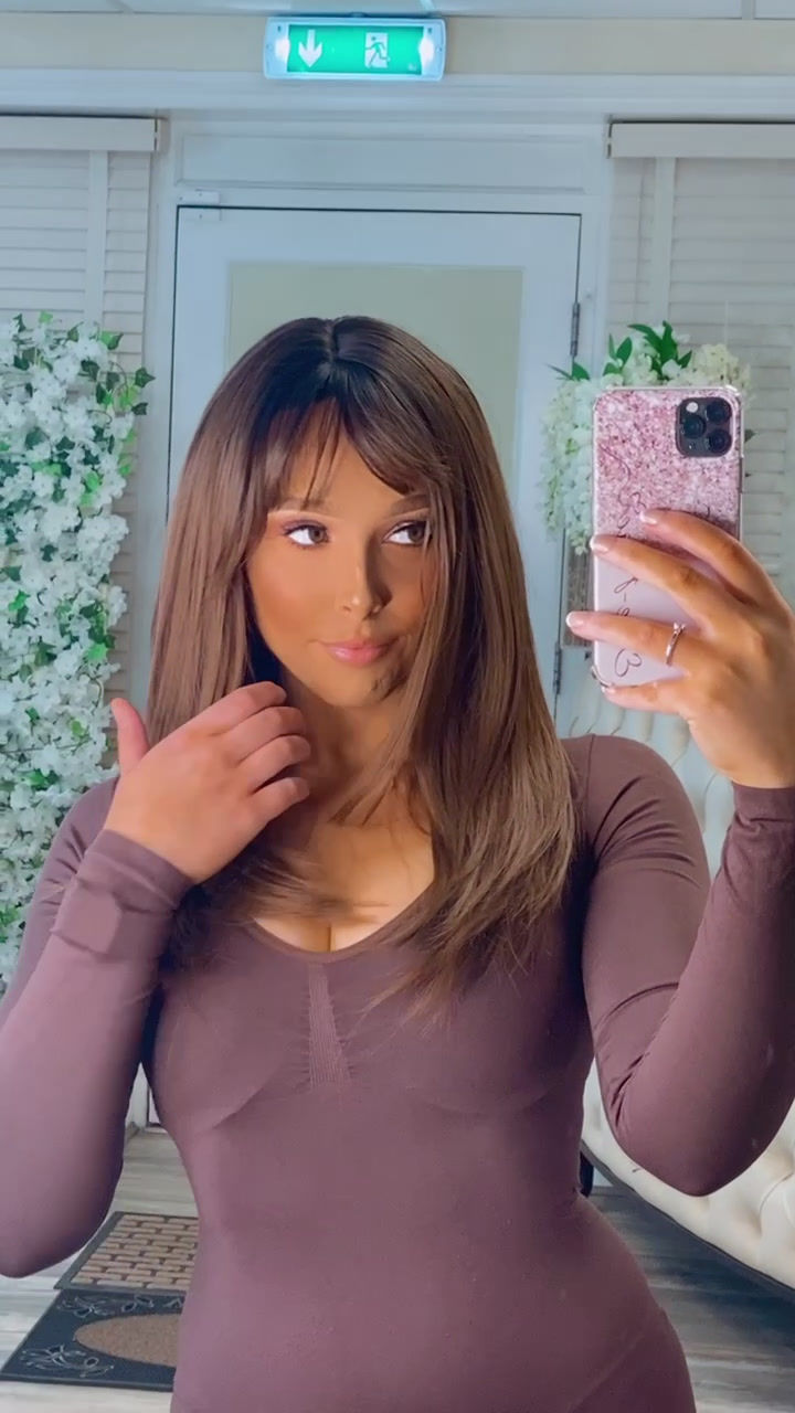 Miniatura: Soft Baby Brown With Dark Root Stretch Fibre Wig