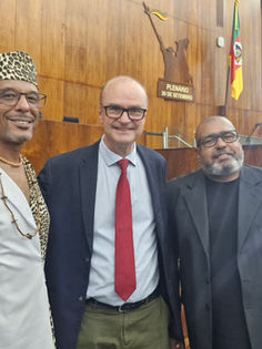 Dep. Burmann e os agraciados