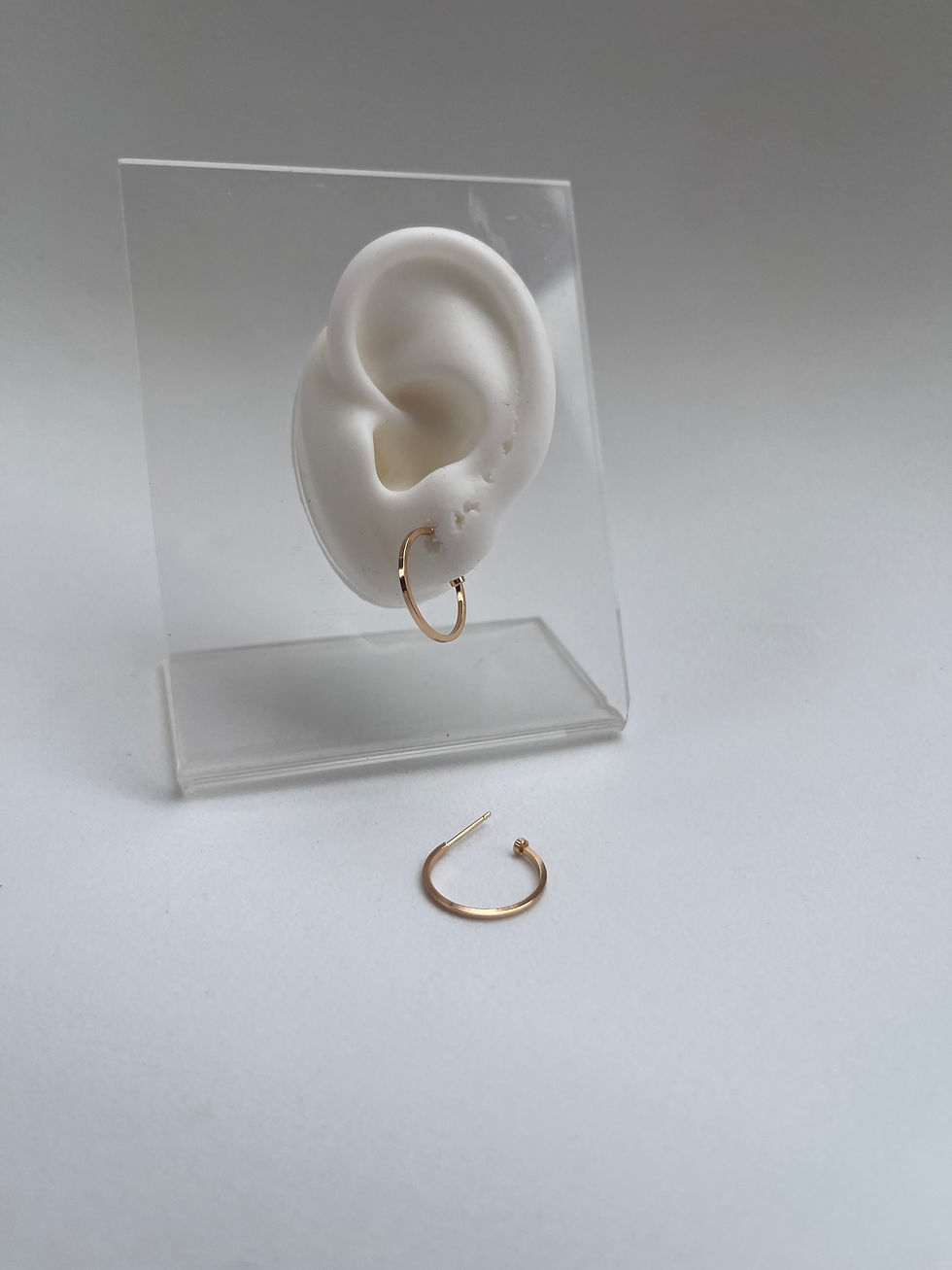 Thumbnail: Demi Hoops