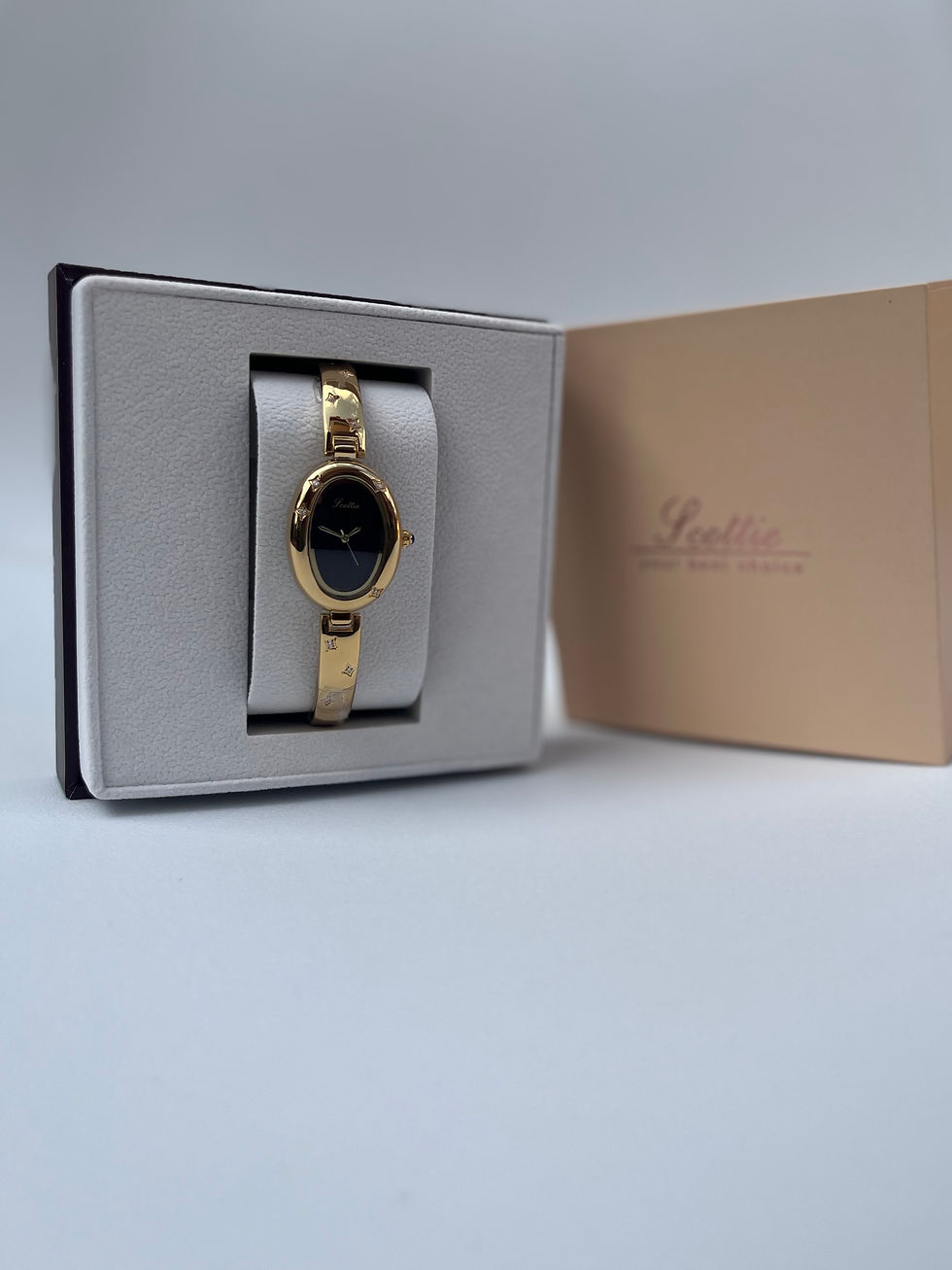 Thumbnail: Magenta Watch