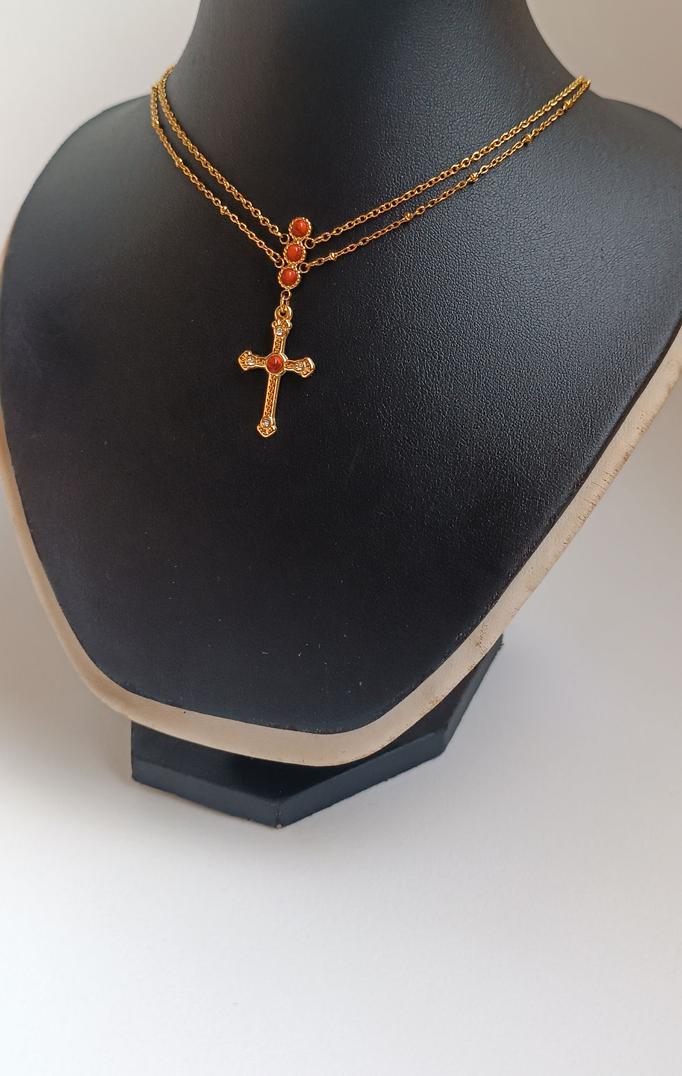 Thumbnail: Selah Cross Necklace 