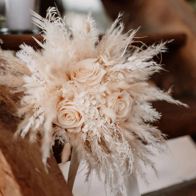 Braustrauß Trockenblumen von Dekorelli Wedding