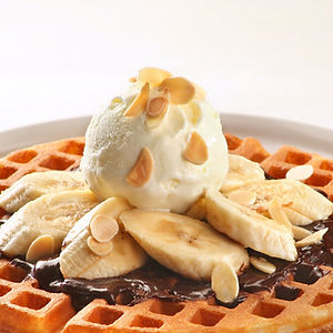 11. 能多益酱自制松饼 Home-made Waffle w Nutella Sauce & Bananas