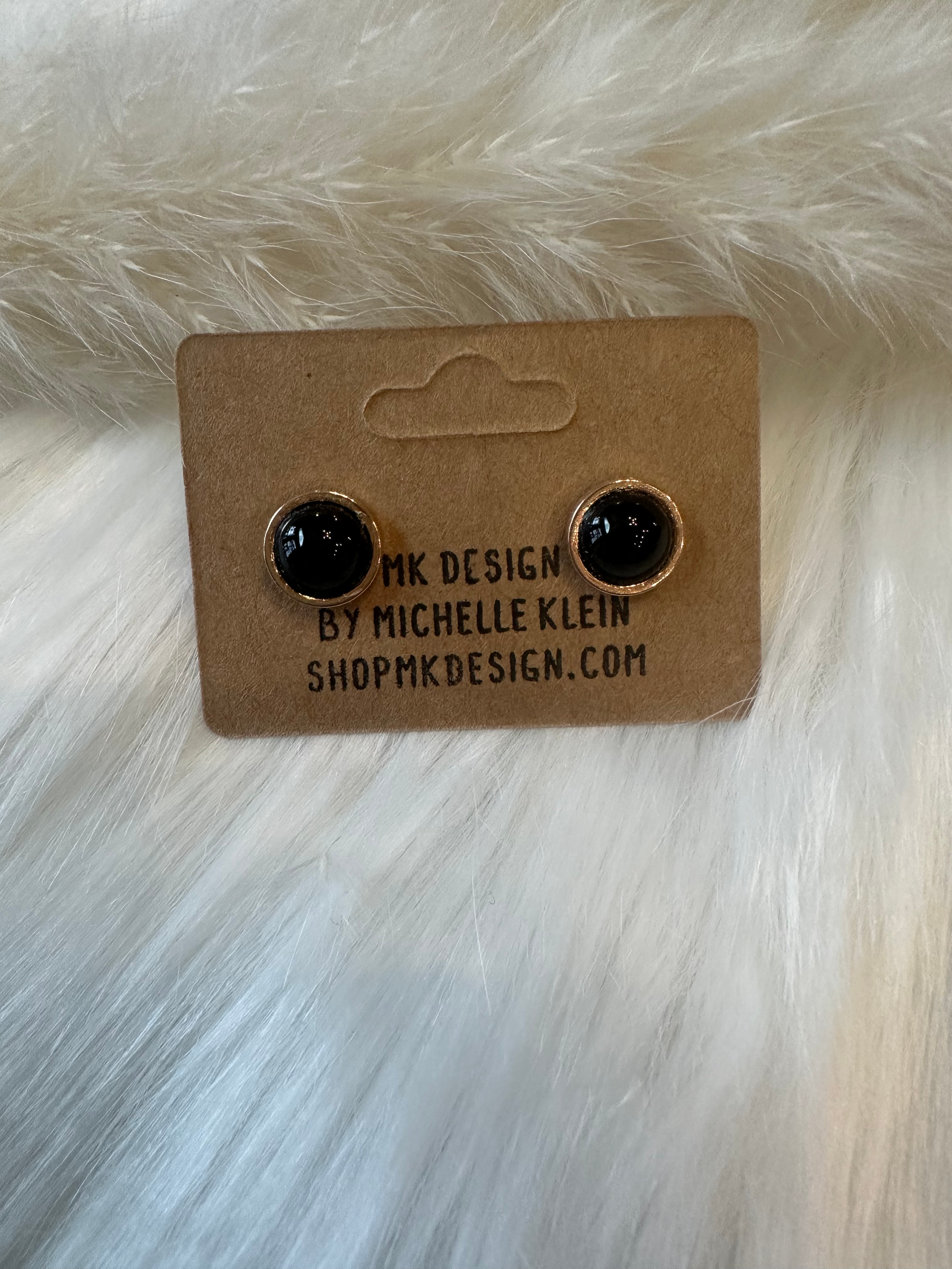 Black Stone Studs 8MM