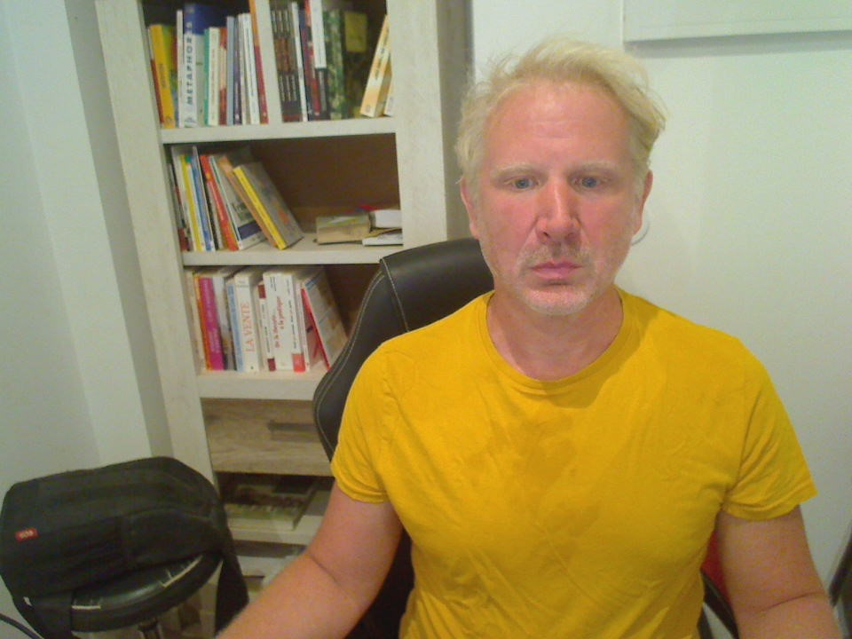 Writer: Cédric Dehlinger