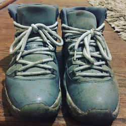 Jordan : Cool Grey 11s