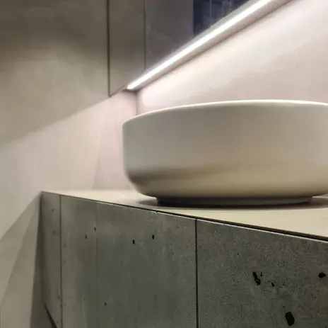 Eritellimusel vannitoamööbli niiskuskindel valamukapp