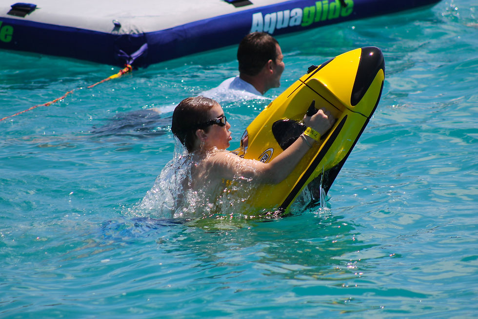 Underwater sleds for snorkeling