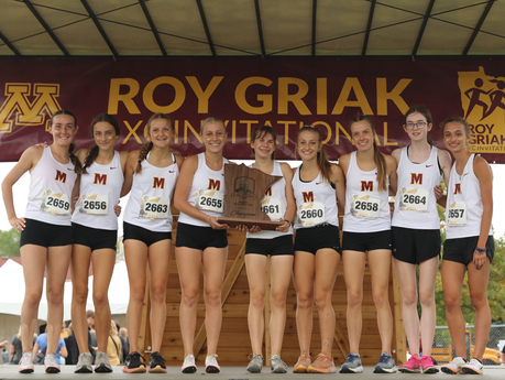 Menomonie Girls Cross Country Team finishes first at Roy Griak Invitational