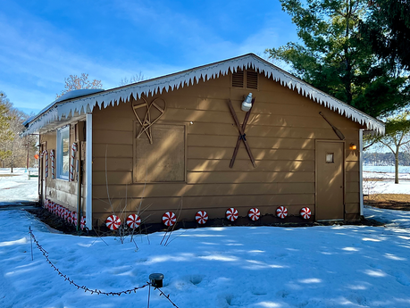 From mucky marina to free ice skating rink, the origin of Wolske Bay