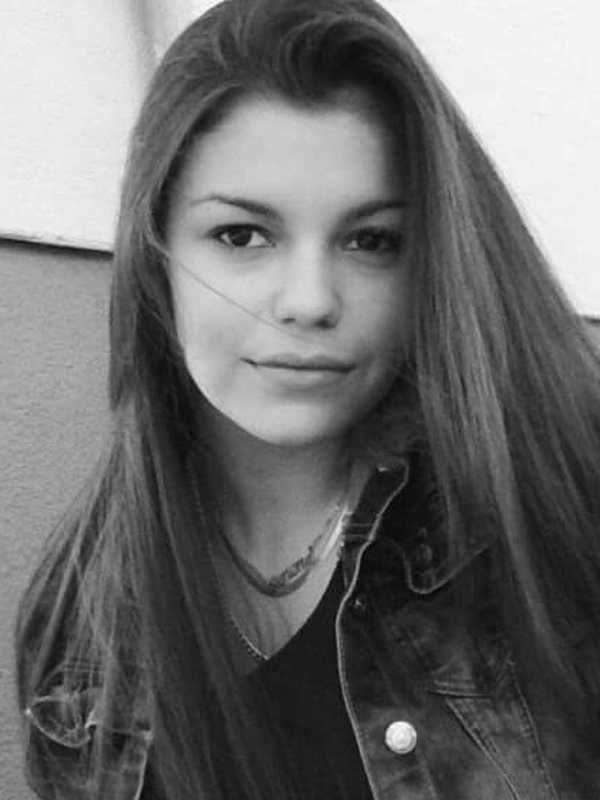 Simona H.