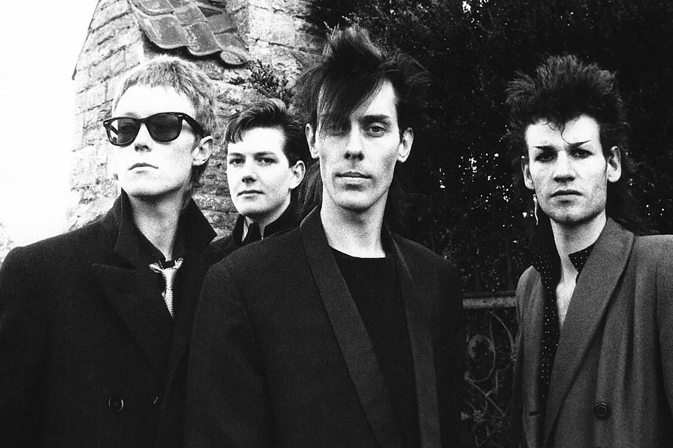 Foto de los miembros de la banda de post punk, o rock gótico Bauhaus