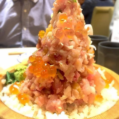 到達鼻尖的丼 - 宗像屋