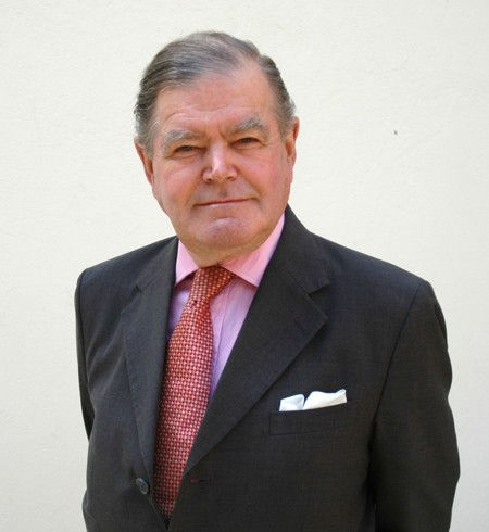Lieutenant General Sir Robert Ross KCB, OBE, Commandant General Royal Marines 1994-1996 and SSAFA National Chair 2000-2010.