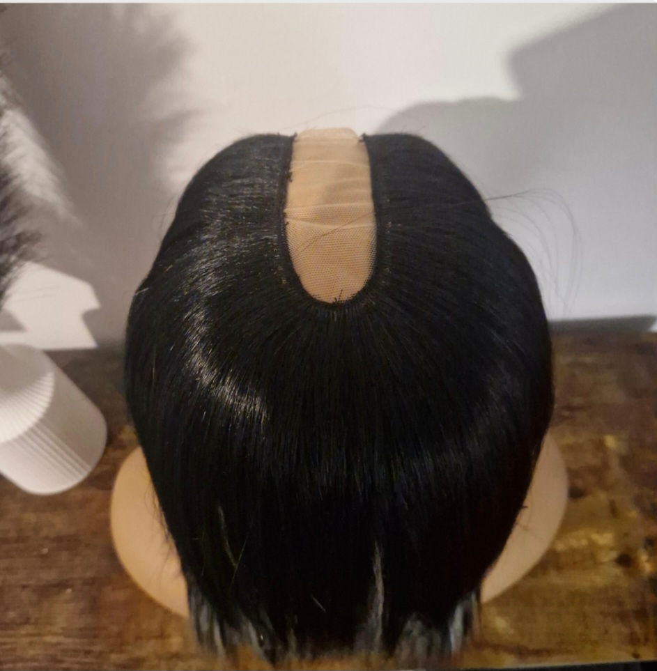 Thumbnail: Human Hair Blend U Part Wig Peekaboo Black/Blonde