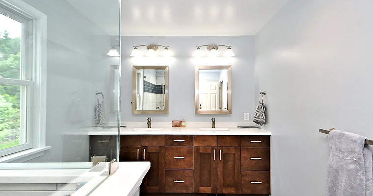 forst bathroom 2.jpg