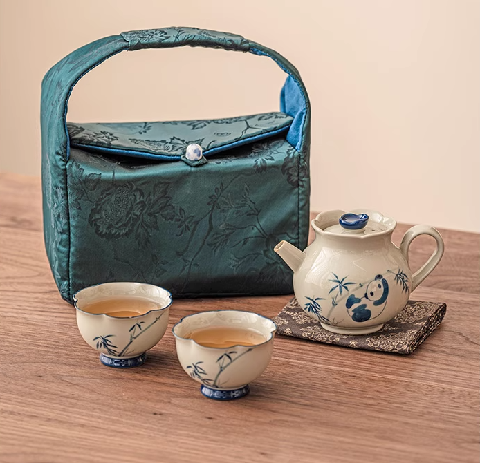 Thumbnail: Handpainted Panda Teapot (180ml)