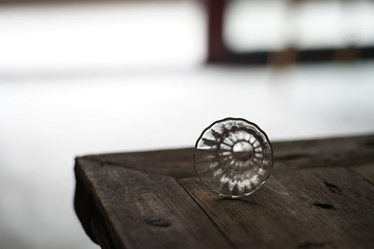 Thumbnail: Chrysanthemum Bud Glass Cup