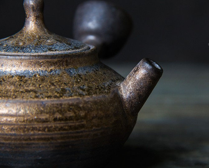 Thumbnail: Rusty Bronze Coarse Clay Side Handle Teapot