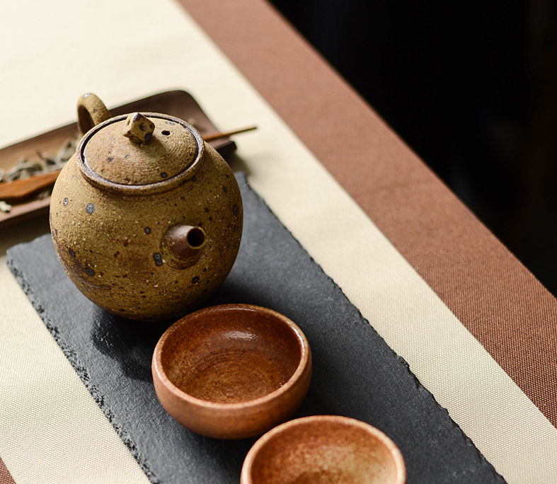 Thumbnail: Woodfired Natural Old Rock Coarse Clay Banana Teapot (200ml)