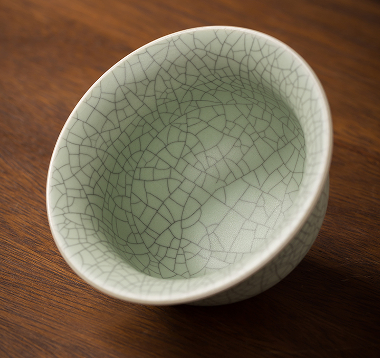 Thumbnail: Shattered Ruffle Gaiwan (125ml)