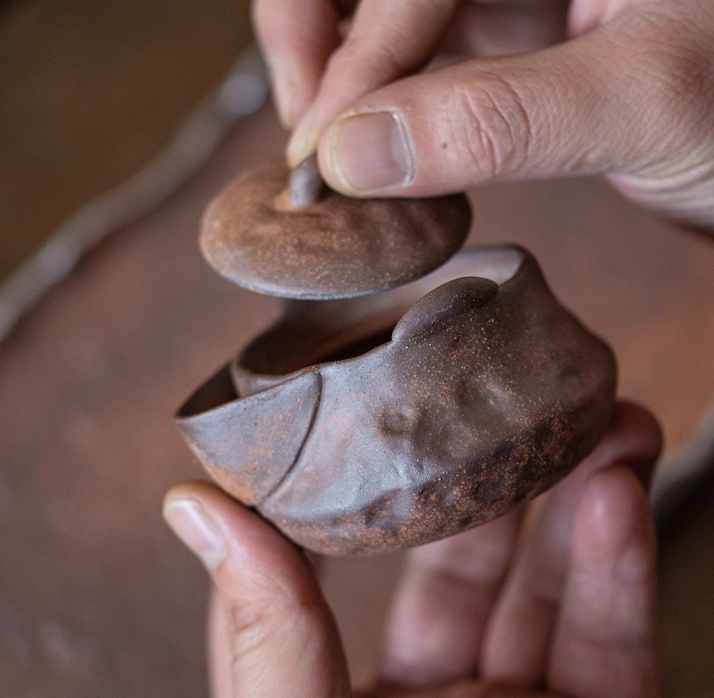 Thumbnail: Aged Coarse Clay Easy Gaiwan (80ml)
