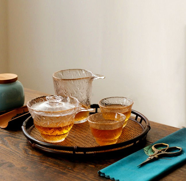 Thumbnail: Cracked Ice Glass Gaiwan