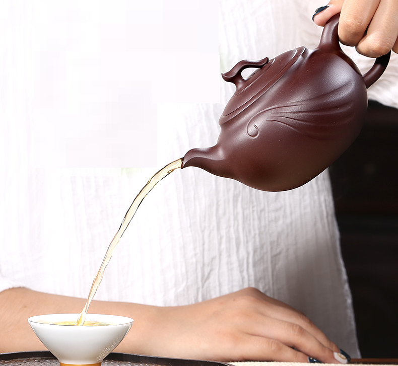 Thumbnail: Yixing Zisha Aged Purple Clay Hidden Cloud Dragon Teapot (400ml)