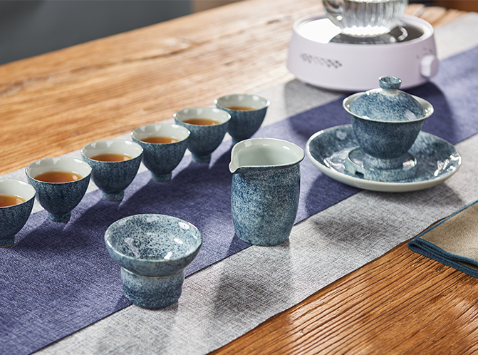 Thumbnail: Qinghua Blue Rain Strainer