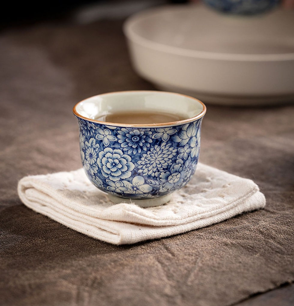 Thumbnail: Qinghua Flower Fireworks Teapot