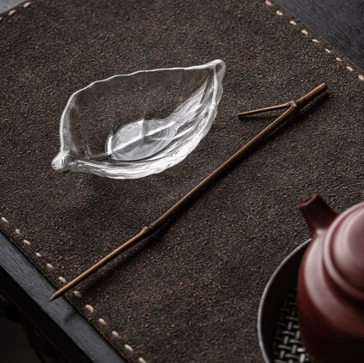 Thumbnail: Premium Glass Leaf Cha Tao Sets