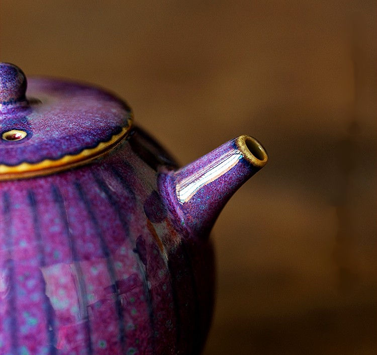 Thumbnail: Purple Allium Teapot