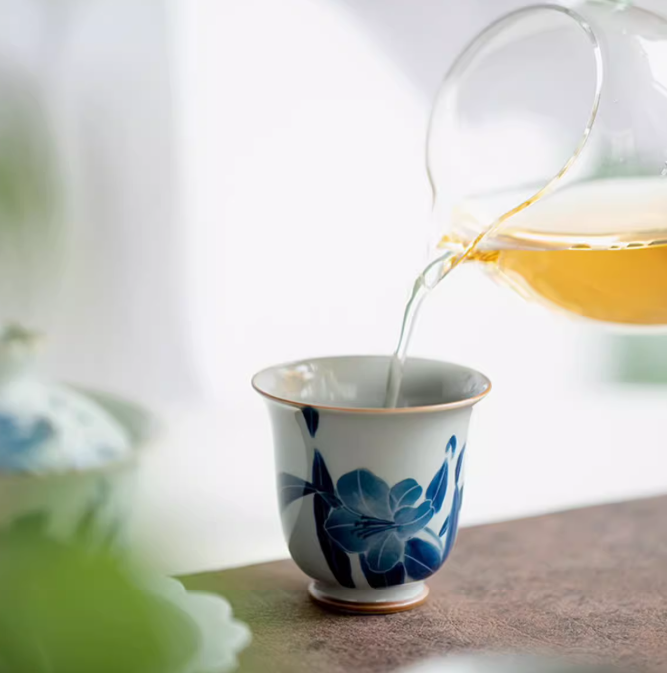 Thumbnail: Hand-Painted Qinghua Lily Flower Teapot (100ml)