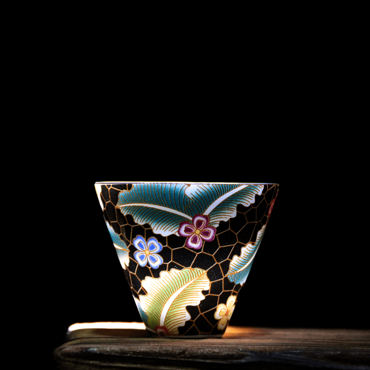 Thumbnail: Tropical Adventure Gaiwan (220ml)