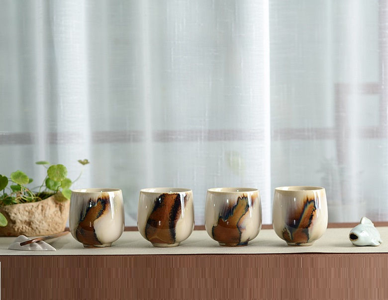 Thumbnail: Fox Tail Teacups (Sesshōseki)