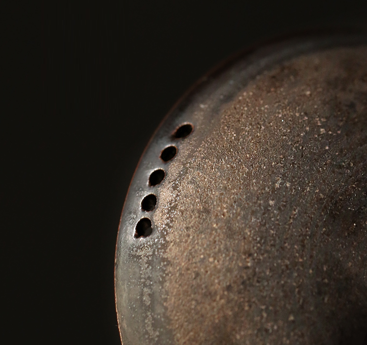 Thumbnail: Metallic Glaze Coarse Clay Gaiwan