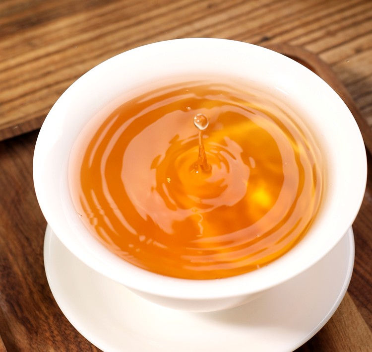 Thumbnail: 2010 Fuding Shou Mei Mini Cake - Berry Brownie