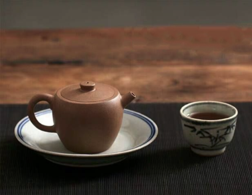 Thumbnail: Yixing Zisha Fault Clay Ju Lun (Golden Wheel) Teapot (155ml)
