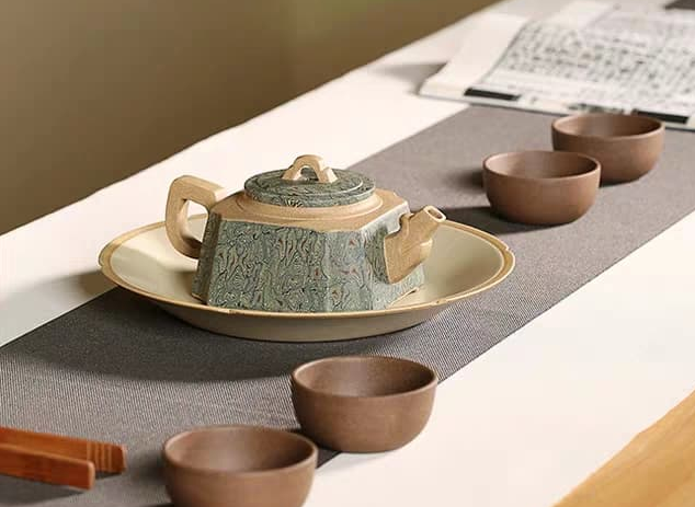 Thumbnail: Yixing Zisha Aged Blended Fault Clay Tank Teapot (230ml)
