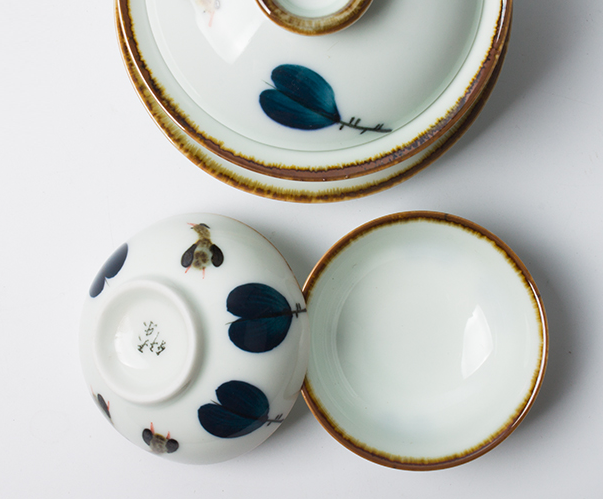 Thumbnail: Happy Chicken Gaiwan