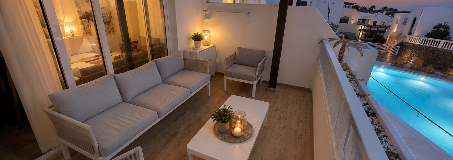 Cosy private terrace with outdoor seating at Blue Sky apartment in Costa Teguise.